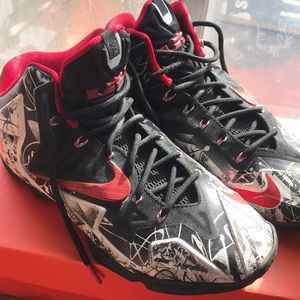 Lebron XI Graffiti